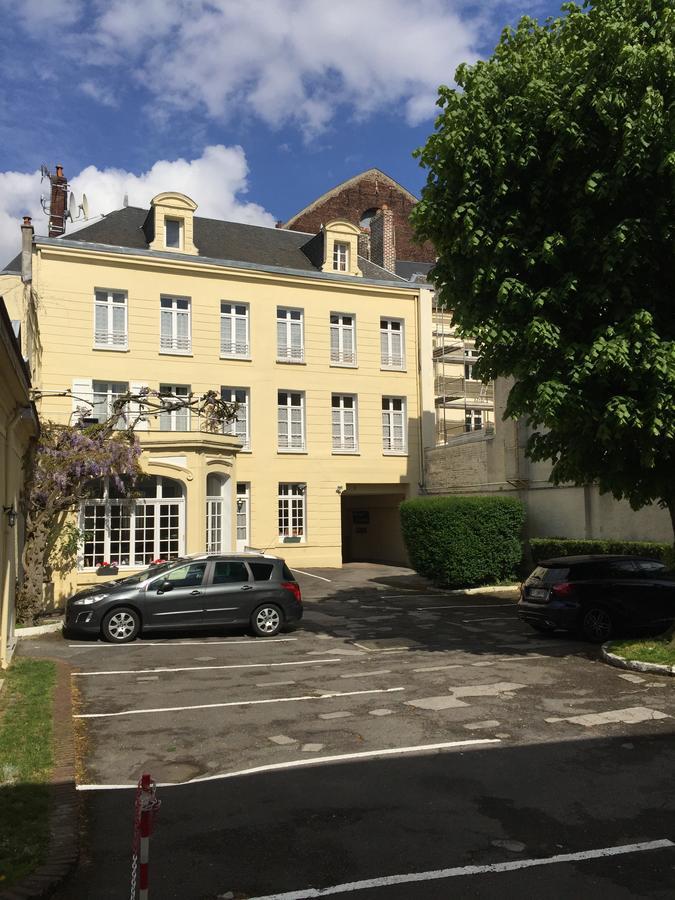 Hotel Memorial Saint-Quentin  Exterior photo